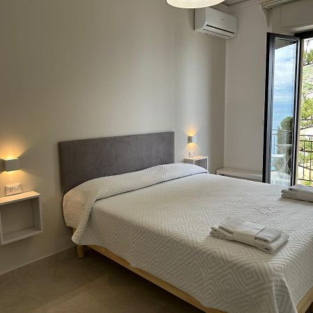 Mira Taormina Rooms Extérieur photo