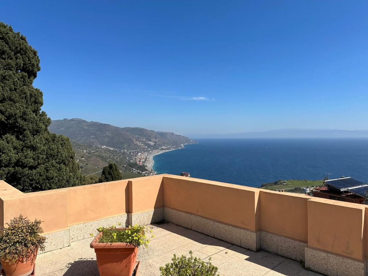 Mira Taormina Rooms Extérieur photo