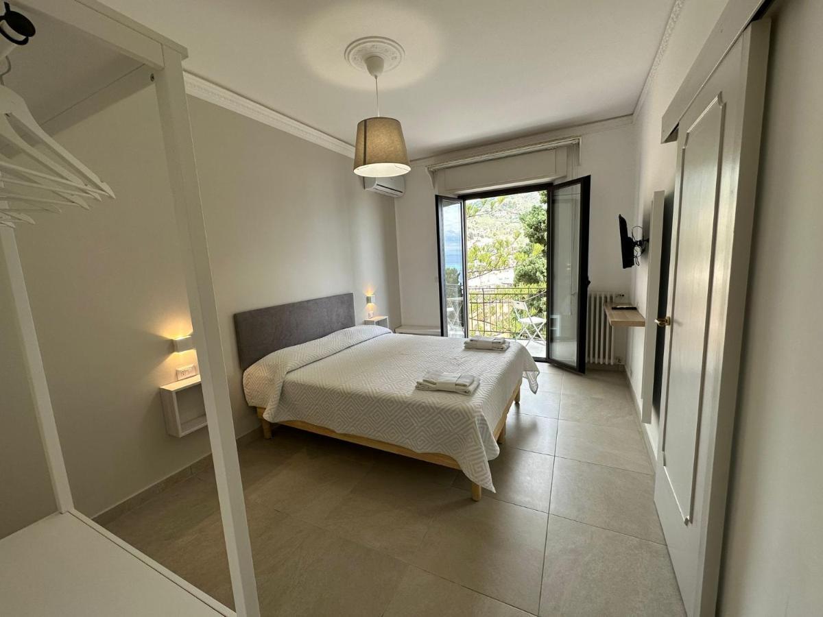 Mira Taormina Rooms Extérieur photo